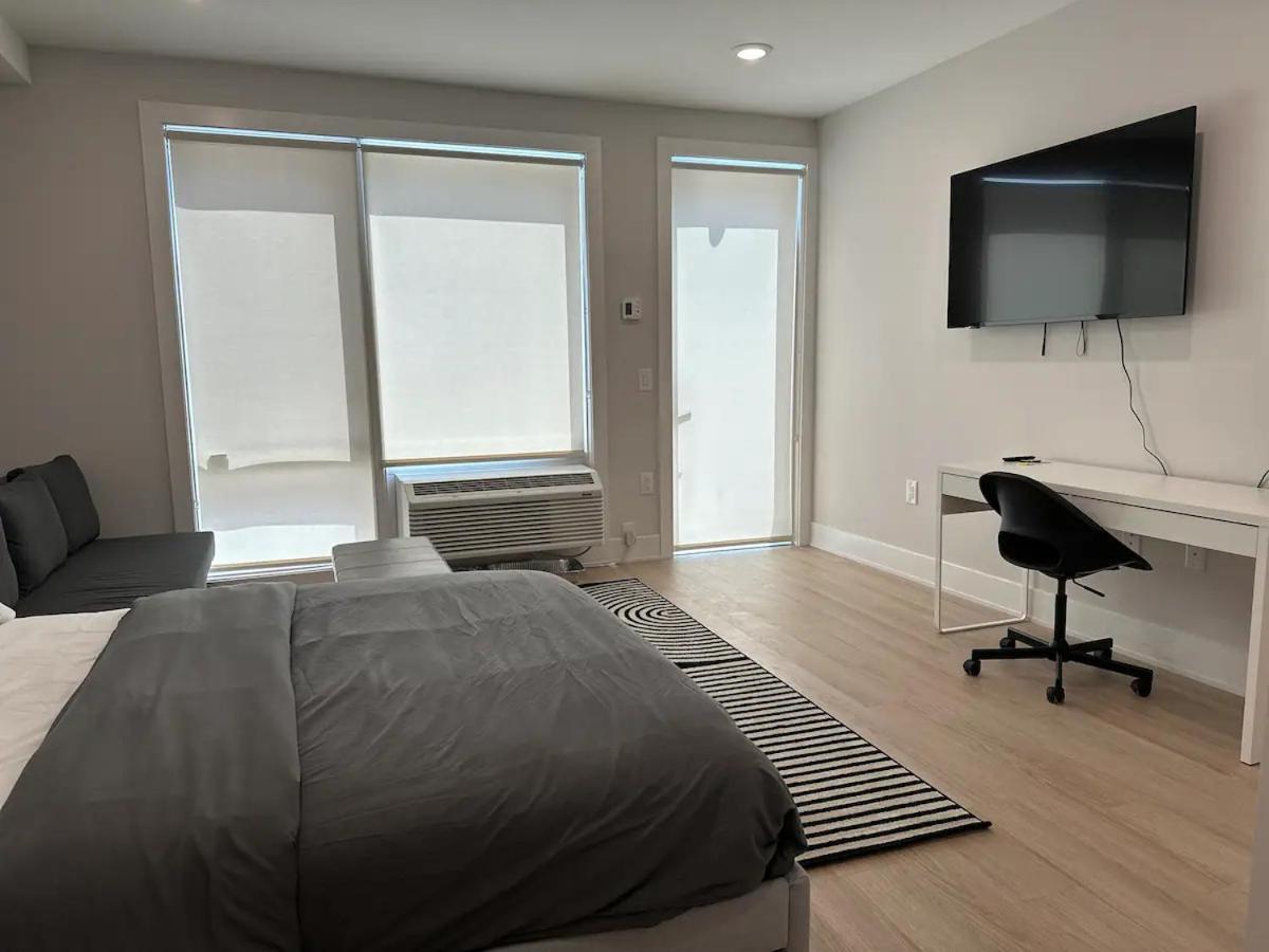 Luxury Stay For Nyc Visit Jersey City 7 Min Walk Nyc Train Station Екстер'єр фото
